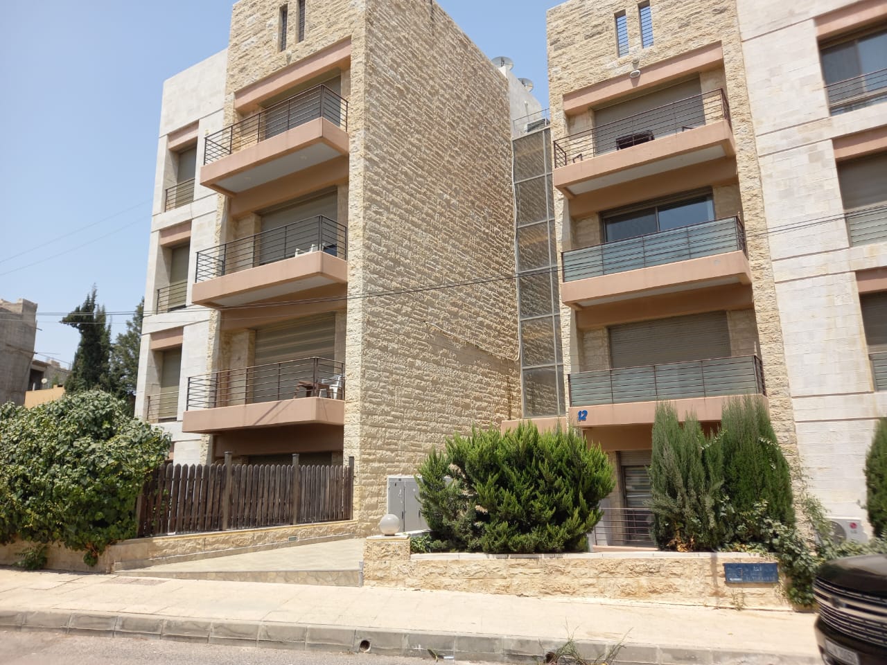 Amazing Seaview Villa In Aqaba for sale